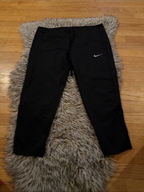 Nike Black Girls' Athletic Leggings with Silver Swoosh